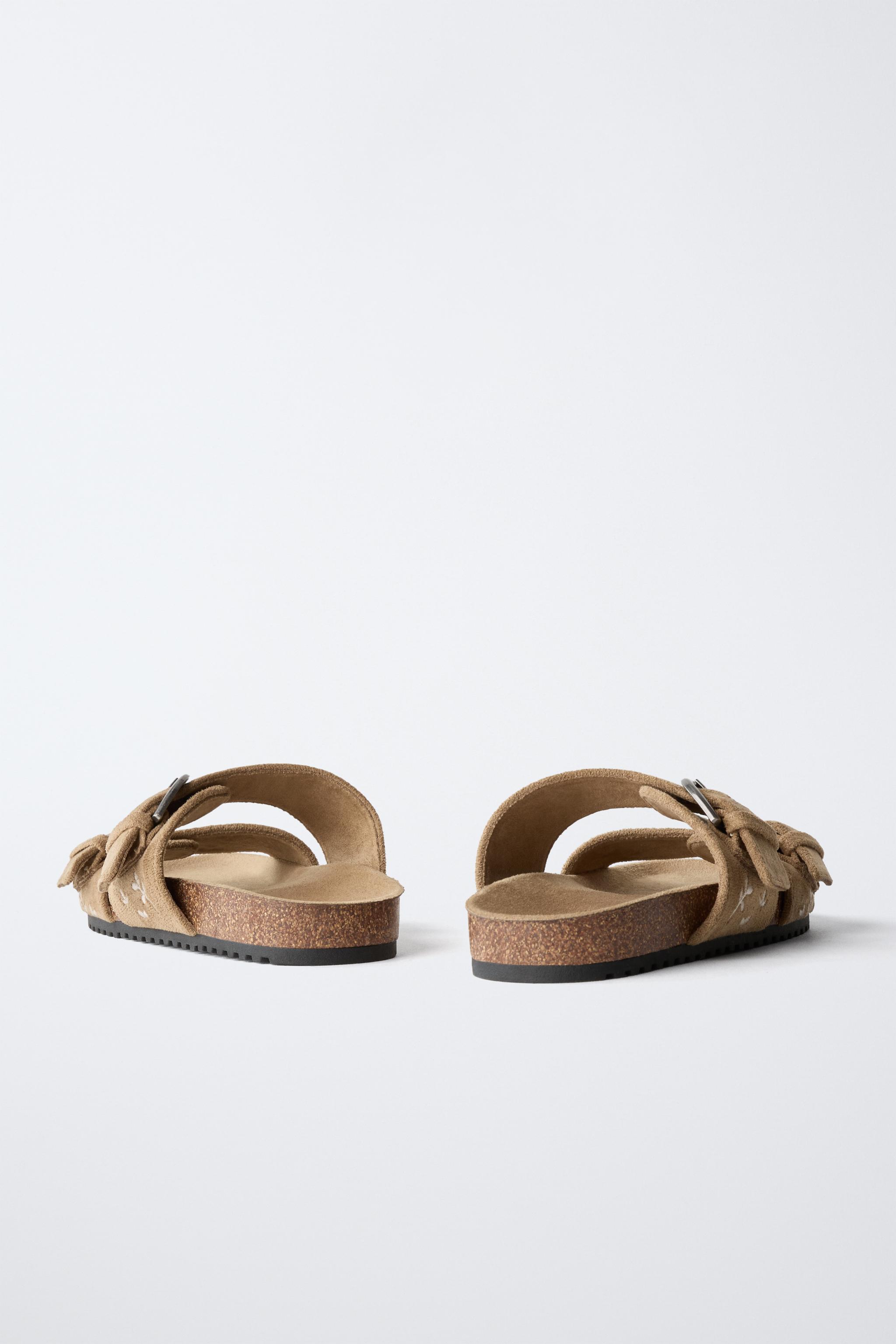EMBROIDERED DOUBLE STRAP SANDALS